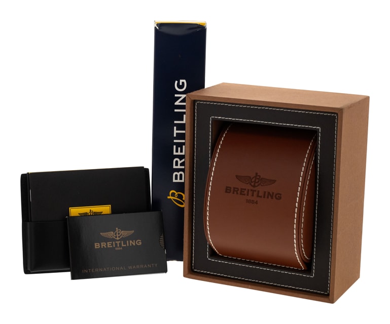 Breitling Transocean Chronograph AB0510 Image 4